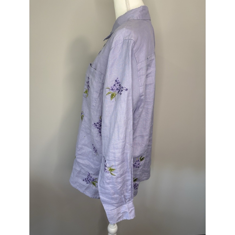 Quacker Factory Lavender Lilac Embroidered Button-Up Shirt Size Large - Picture 4 of 8